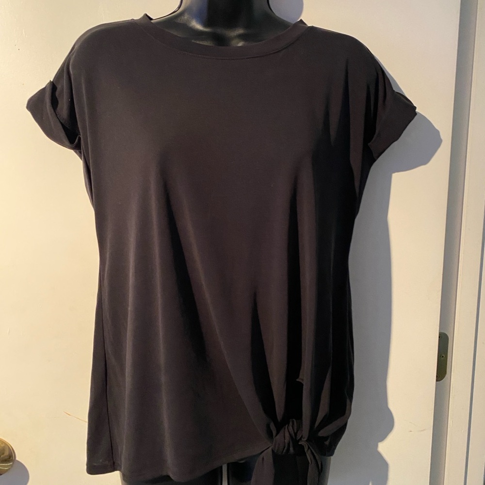 Simply Vera Vera Wang Black Cuffed Sleeve Tie Front Tee